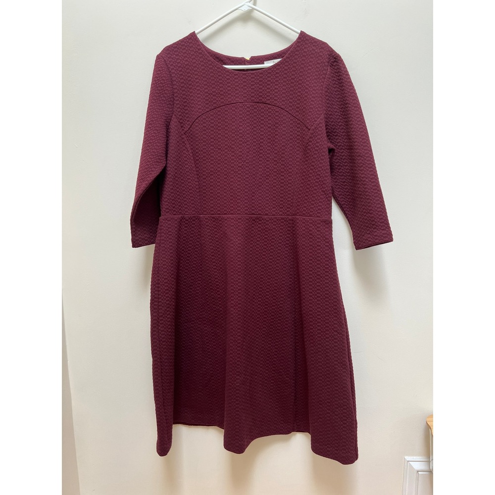 Boden Dress Women's 16R Burgundy Quilted Jersey Fit & Flare 3/4 Sleeve